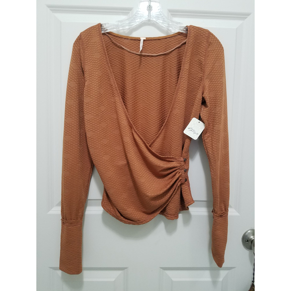 Free People NWT Rusty Orange Sz M Splice Front Wide Cuff Long Sleeve Top - Picture 1 of 12